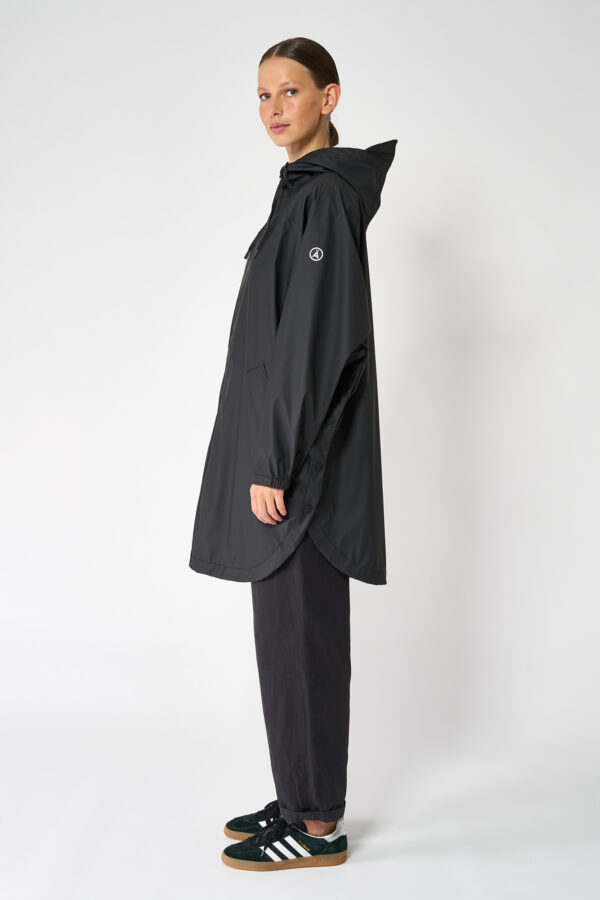 Schwarzer Regenjacke Sky